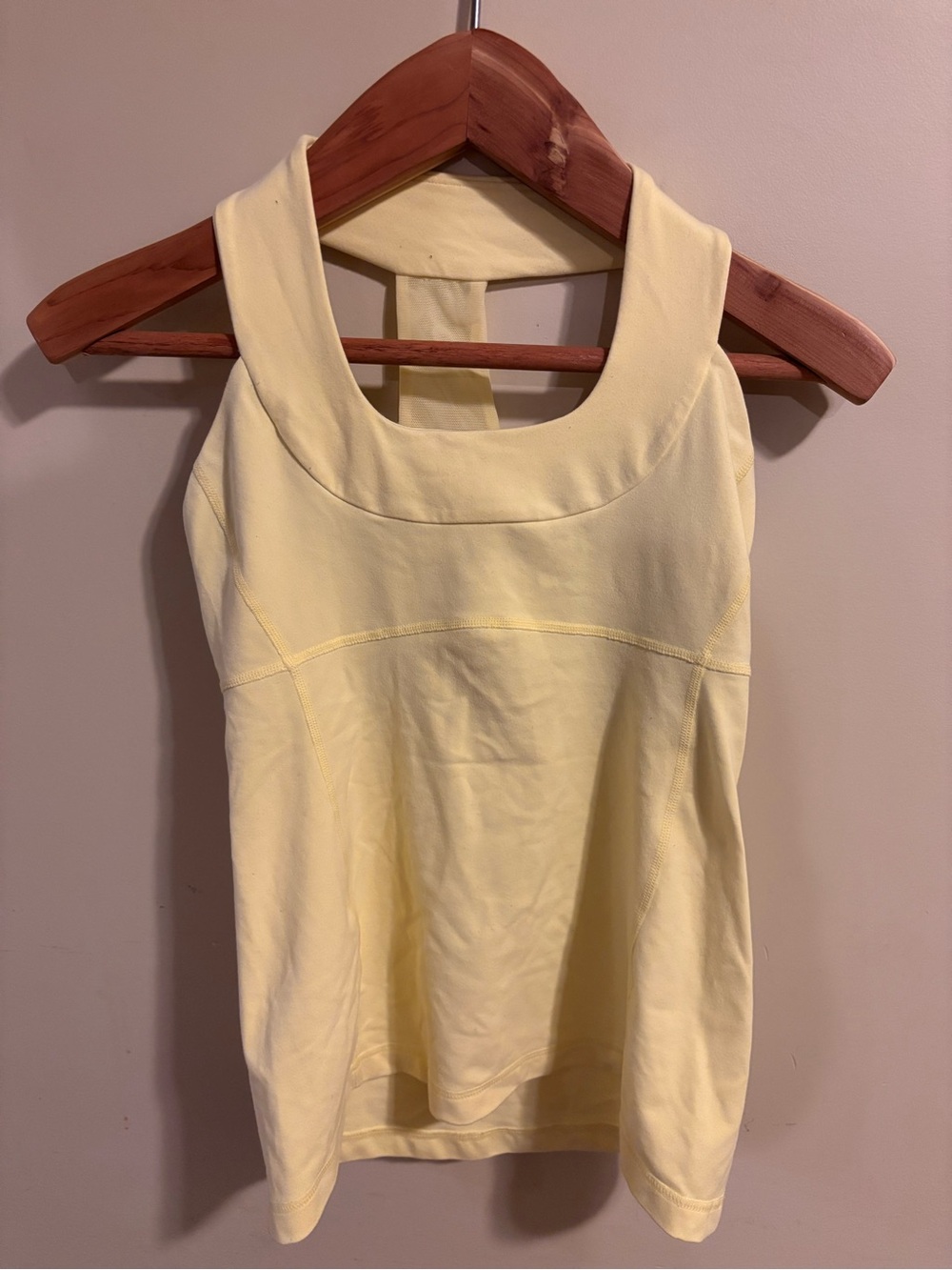 Lululemon Women’s Yellow Sleeveless Tank Top